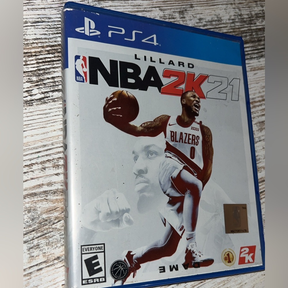 Sony PS4 NBA 2K21 - Blue, White, Red
